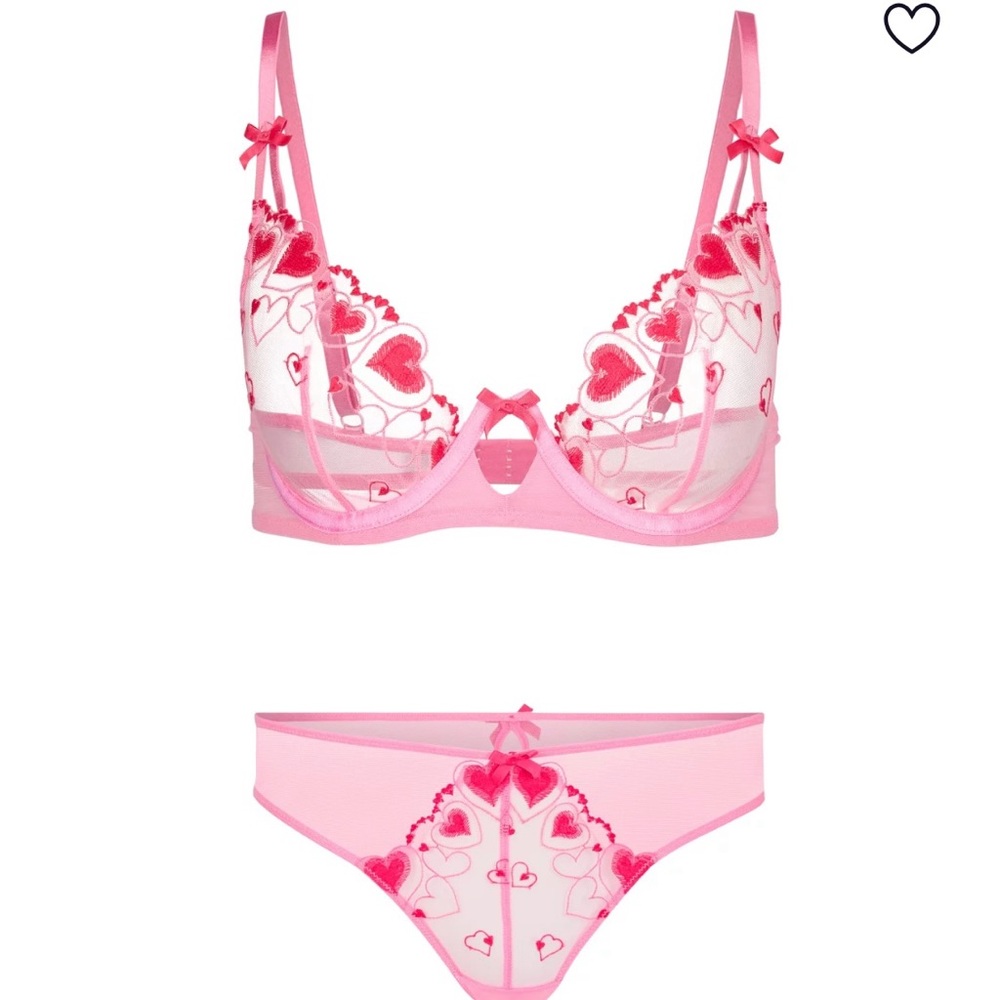NWT- Adore Me Esmay Pink Heart Embroidered Lingerie Set 40D/ 1X